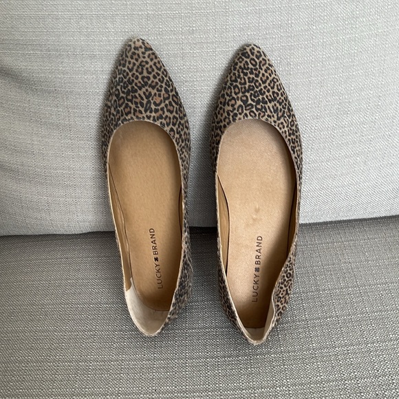 LUCKY Brand Flats ( New without tags) - Picture 3 of 5